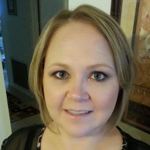 Meet your Posher, Deanna